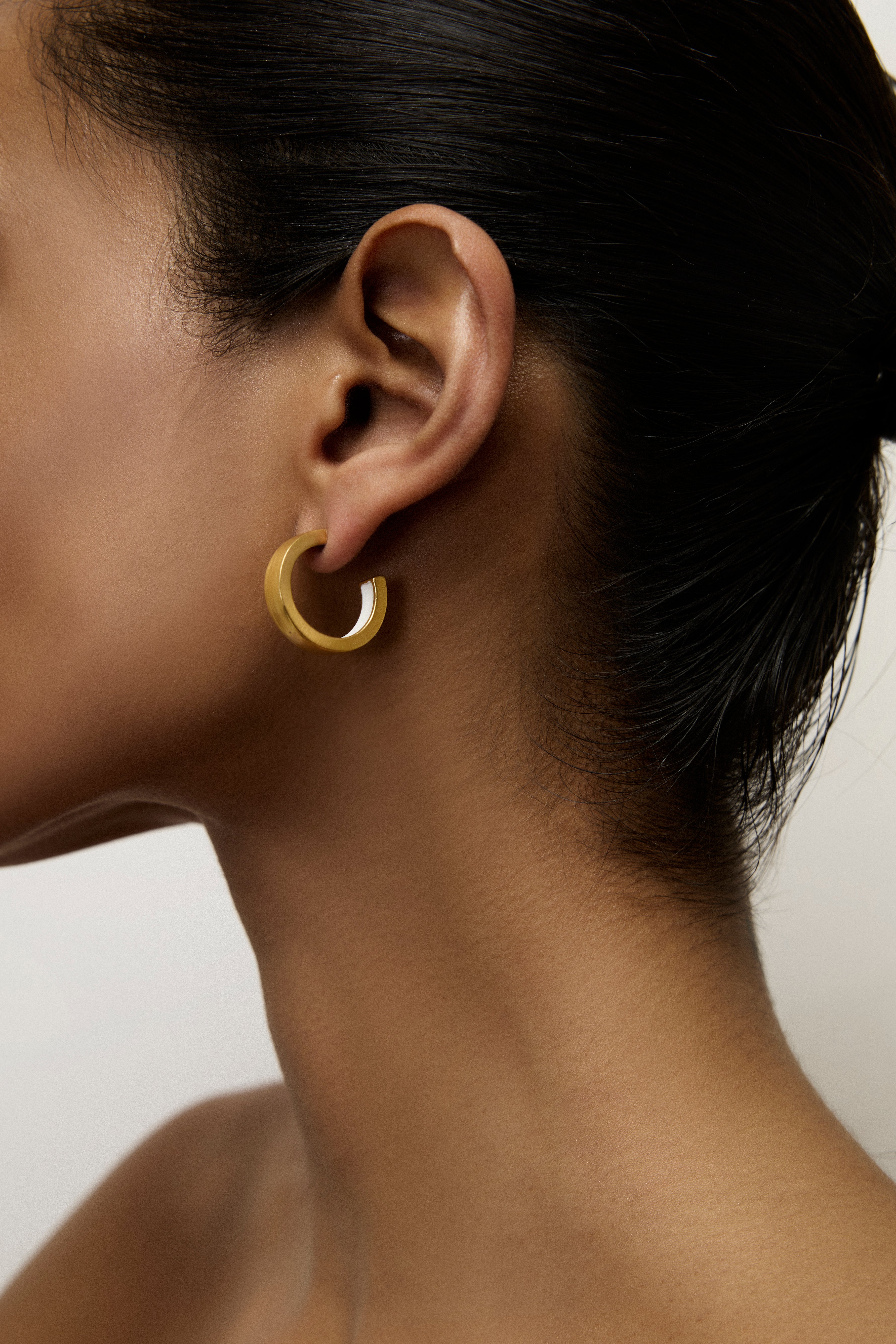 Small Inner Hoops | White