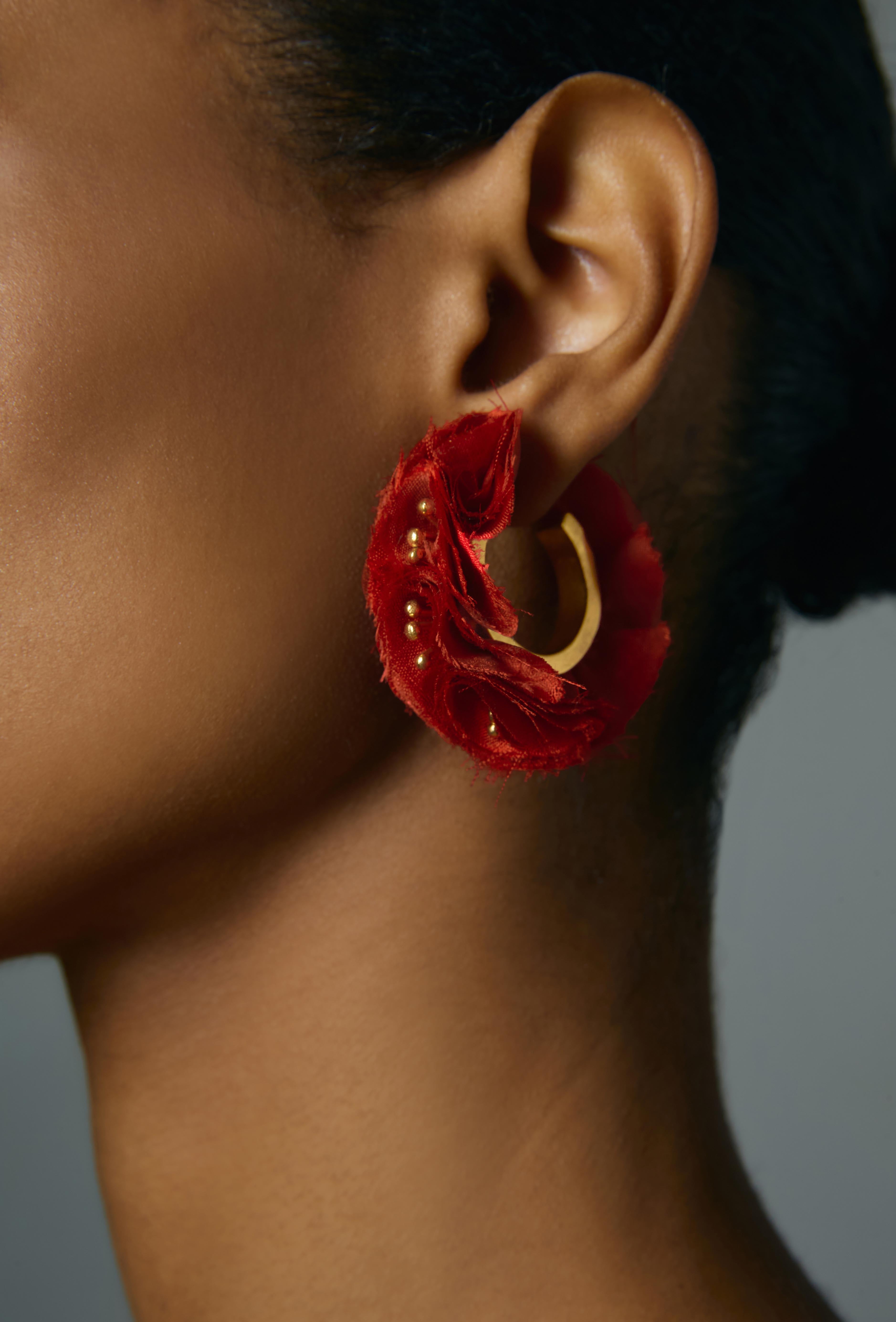 Small Bougainvillea Hoops | Red