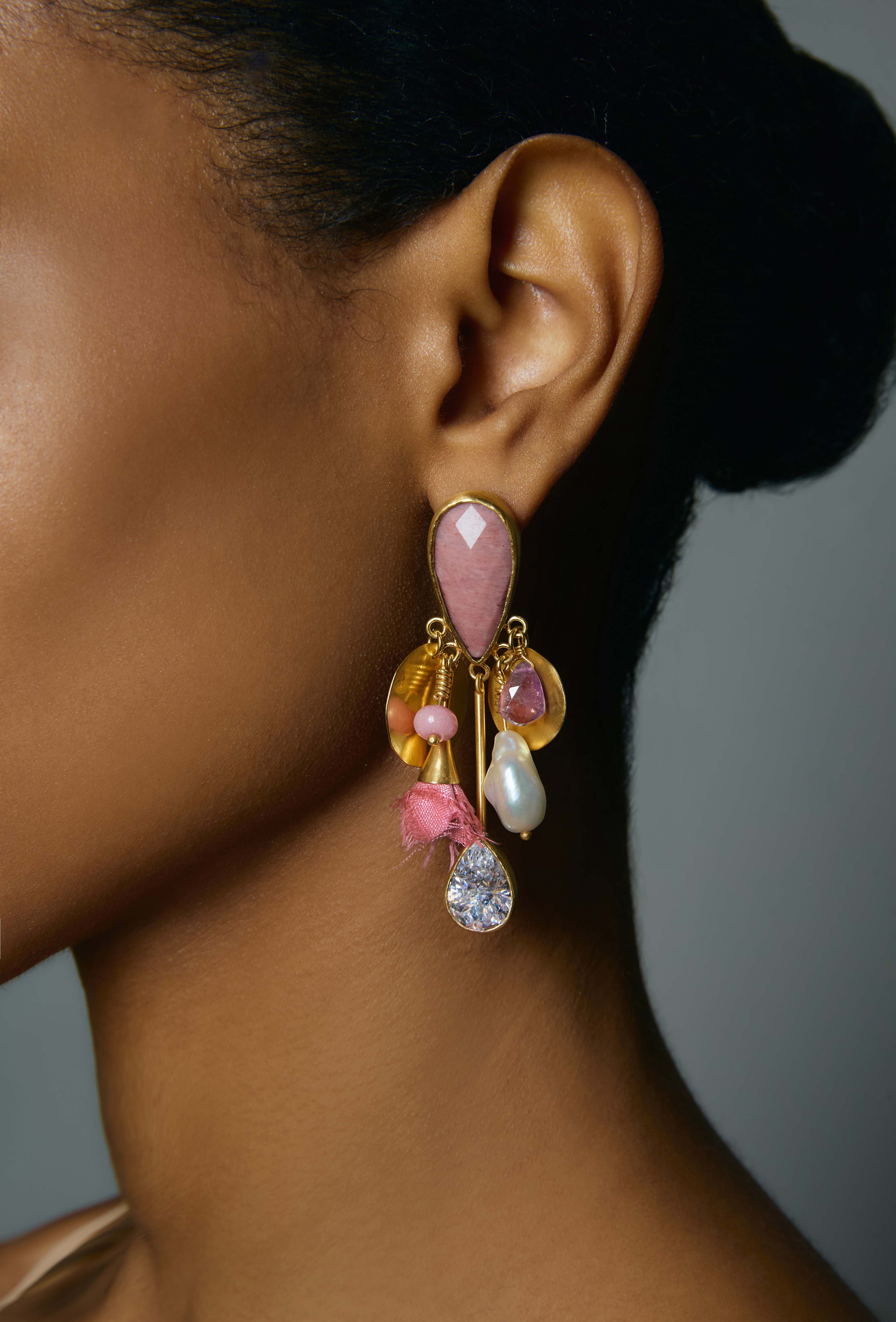 Zaya Chandeliers | Pink